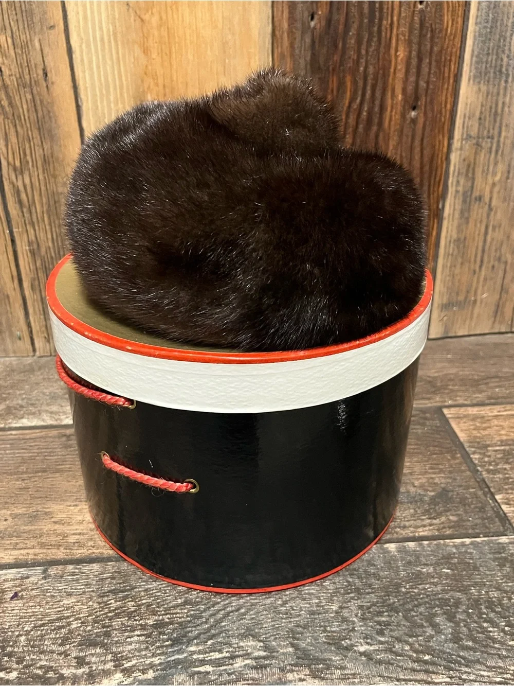 Vintage ladies mink hat, Adolfo